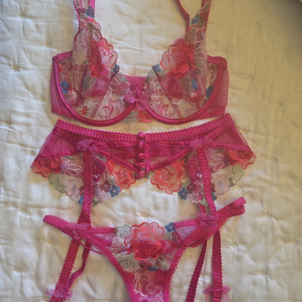 For Love And Lemons Vibrant Pink Floral Lace Bra Set